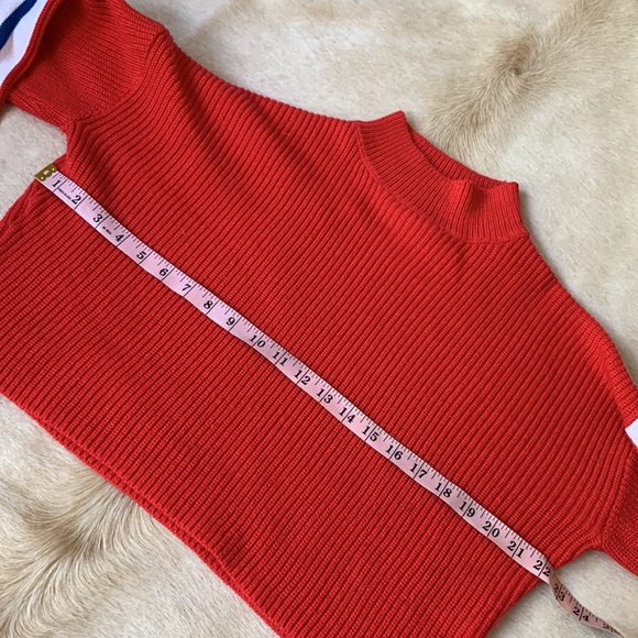 Retro Inspired Red Ribbed Crop Pullover Sweater - Picture 6 of 7